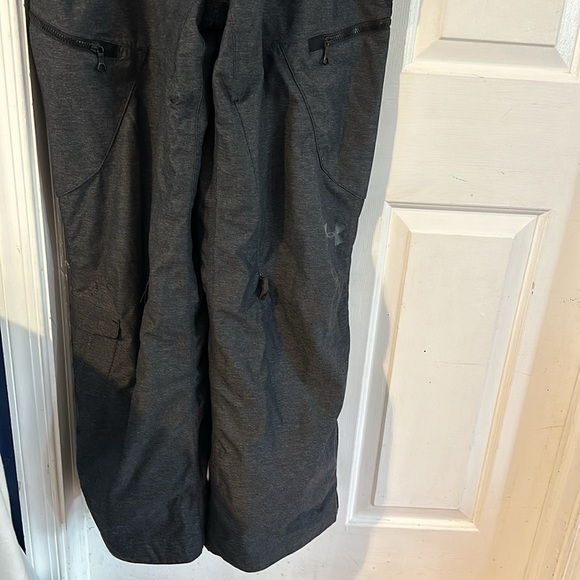 Men’s Under Armour Gray Nylon & Polyester Ski Pants with Suspenders Size Large - Picture 4 of 11